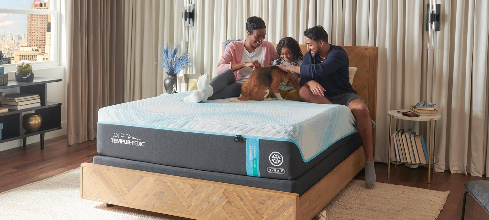 Tempur-Pedic LuxeBreeze Medium Hybrid Mattress - Luxury Mattress Outlet (CA)